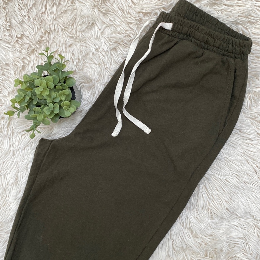 Zenana Drawstring Joggers ๐ Dark Olive - Picture 4 of 10